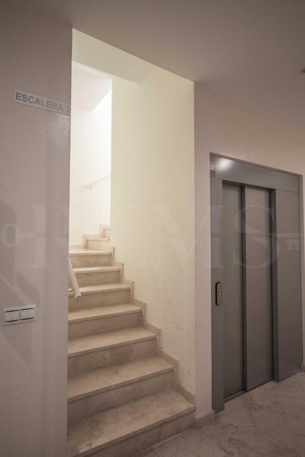 Stylish Studio Near Plaza De La Merced - Center Malaga Zewnętrze zdjęcie